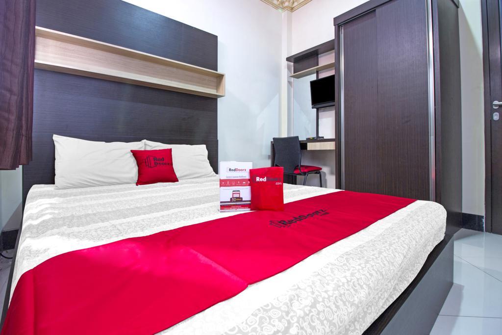 Reddoorz Near Isola Upi Bandung